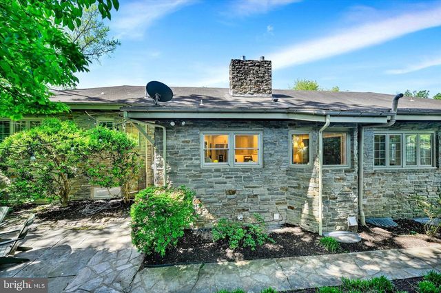 904 BELLEMORE RD, Baltimore, MD 21210