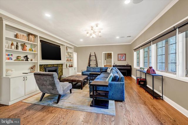 904 BELLEMORE RD, Baltimore, MD 21210