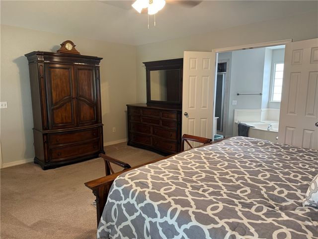 1260 Bobwhite Avenue, Springdale, AR 72764