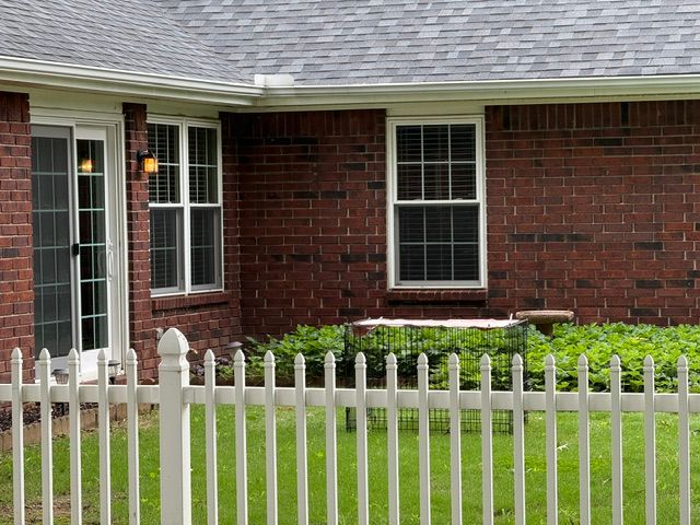 1260 Bobwhite Avenue, Springdale, AR 72764