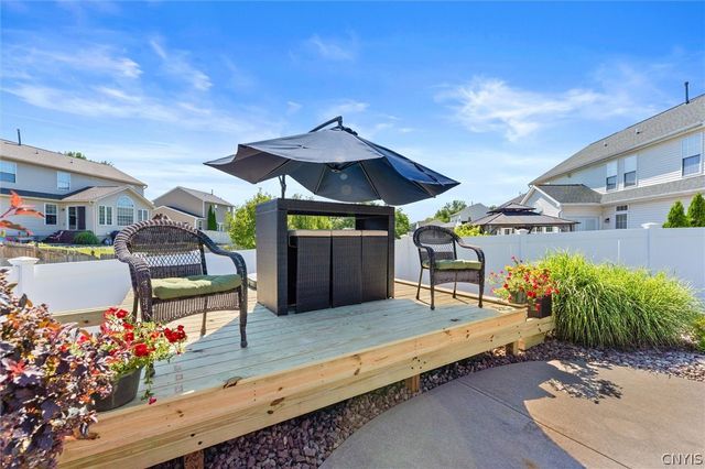 5545 Rockhampton, Clay, NY 13041