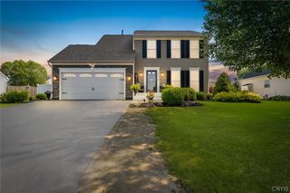 5545 Rockhampton, Clay, NY 13041