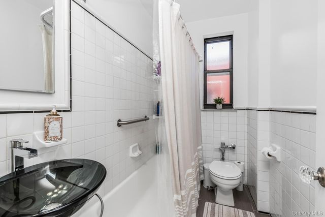 512 Kappock Street 3J, Bronx, NY 10463