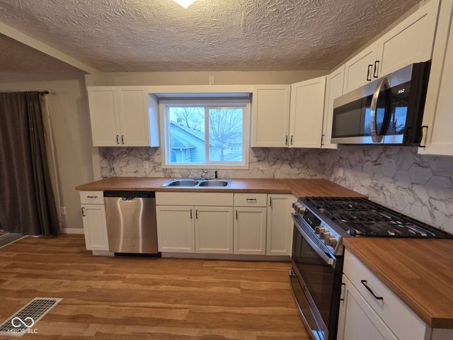 607 4th Street, Shelbyville, IN 46176