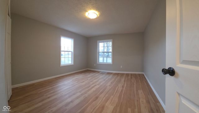 607 4th Street, Shelbyville, IN 46176