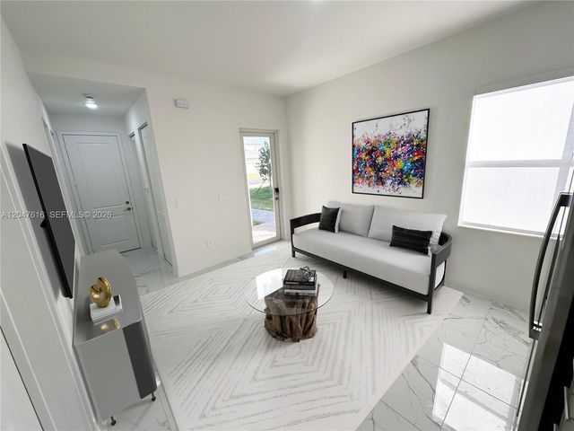 4255 SW 123rd Ter, Davie, FL 33330