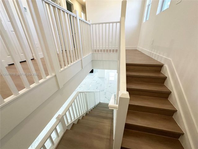4255 SW 123rd Ter, Davie, FL 33330