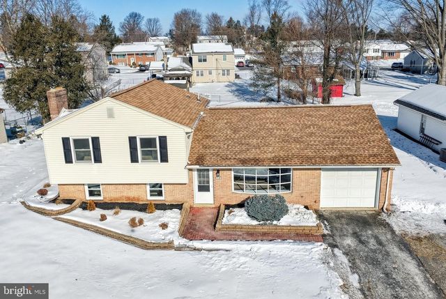 118 KIM ACRES DRIVE, Mechanicsburg, PA 17055