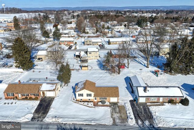 118 KIM ACRES DRIVE, Mechanicsburg, PA 17055