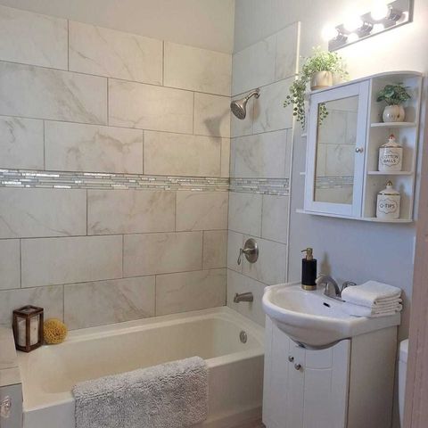 4021 W 21st Street, Chicago, IL 60623