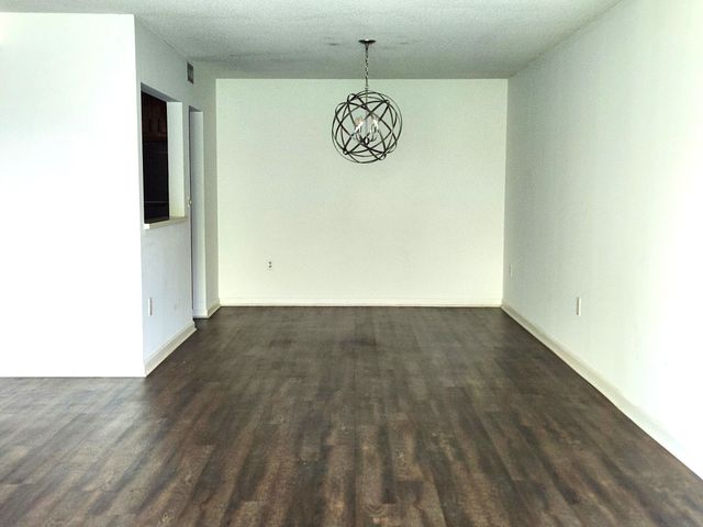200 Sanders Ferry Rd Apt 1311, Hendersonville, TN 37075