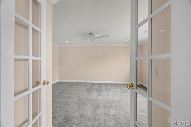 12 N Trumbull Circle 31B, St Charles, MO 63301