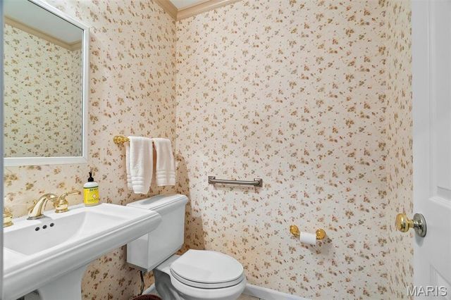 12 N Trumbull Circle 31B, St Charles, MO 63301