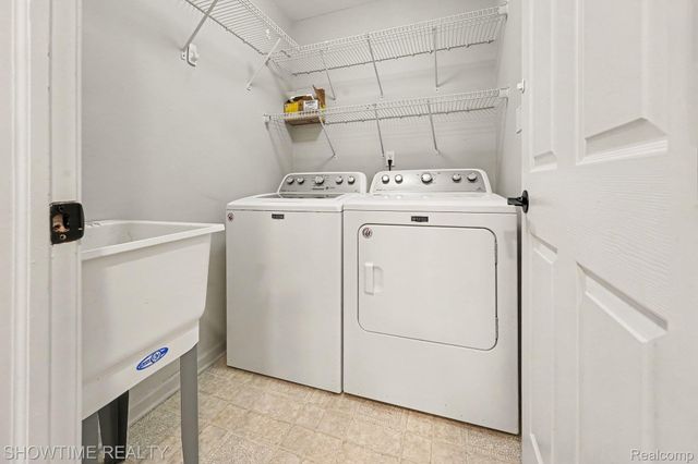 3524 Tremonte Circle S, Oakland Charter Township, MI 48306