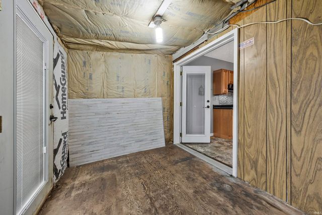 334 S Jackson Street, Oakland City, IN 47660