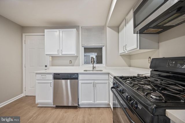 3420 LEVERTON AVE, Baltimore, MD 21224