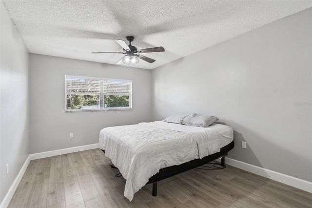 7560 92ND STREET 104B, Seminole, FL 33777