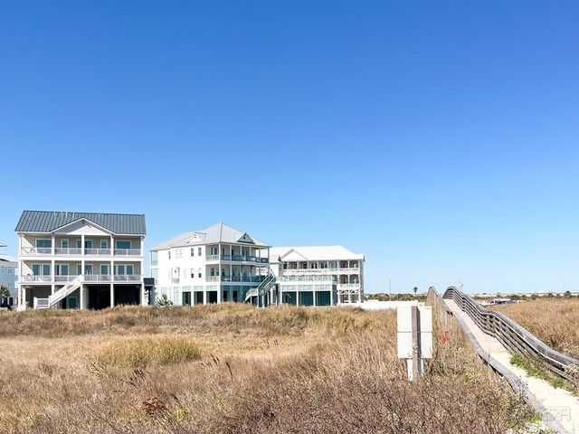 70 Grand Beach Blvd, Galveston, TX 77550