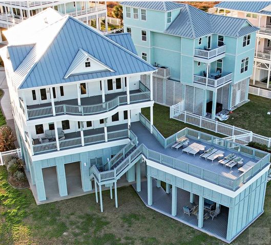70 Grand Beach Blvd, Galveston, TX 77550