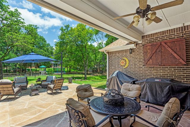 207 Overton Ridge Circle, Weatherford, TX 76088