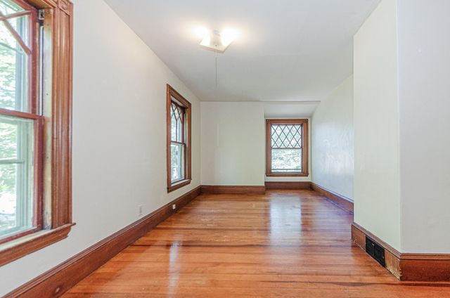 43 Main Street, Mattapoisett, MA 02739