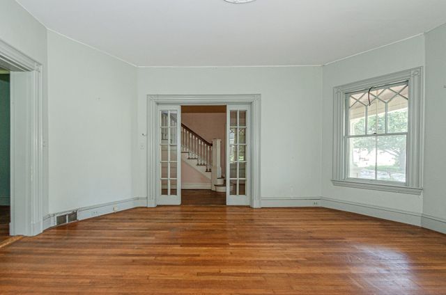 43 Main Street, Mattapoisett, MA 02739