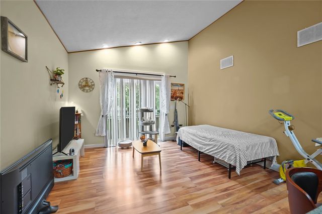 995 Williamsburg Circle, Warwick, RI 02886