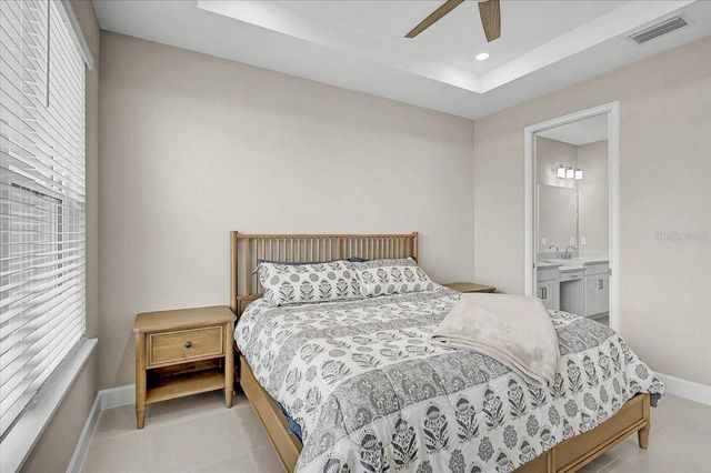 7782 WANING MOON WAY, Sarasota, FL 34241