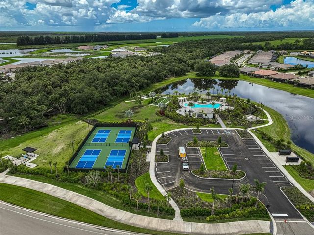 7782 WANING MOON WAY, Sarasota, FL 34241