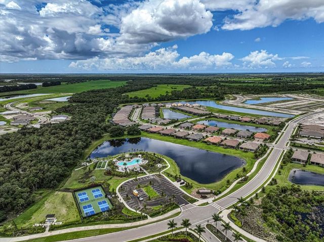 7782 WANING MOON WAY, Sarasota, FL 34241