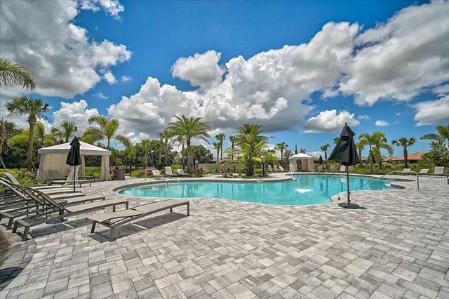 7782 WANING MOON WAY, Sarasota, FL 34241