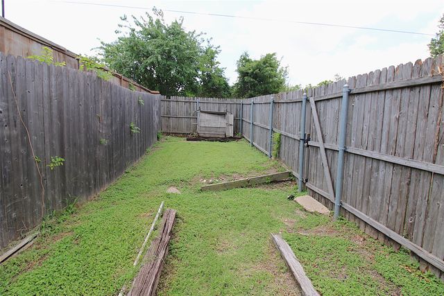 407 Pogue Street, Cedar Hill, TX 75104