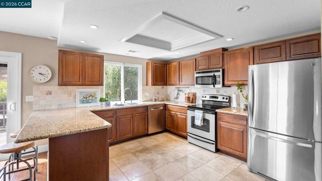 1449 W 2nd St, Benicia, CA 94510