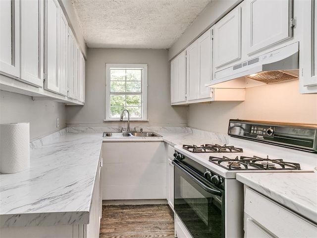 510 W Lockheed Drive, Midwest City, OK 73110