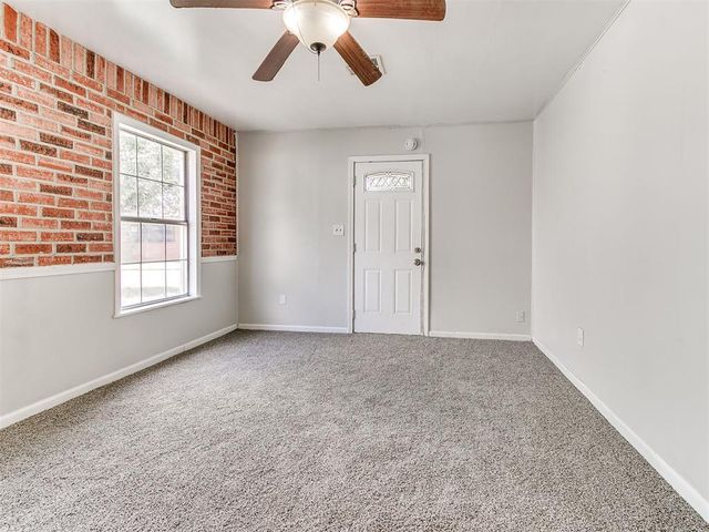510 W Lockheed Drive, Midwest City, OK 73110
