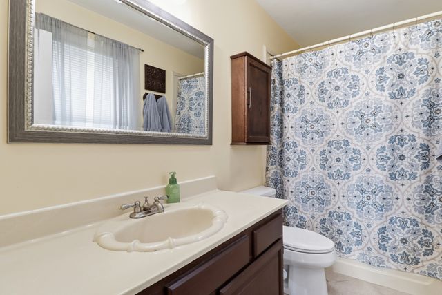 217 Sutton Hill Ct, Smyrna, TN 37167