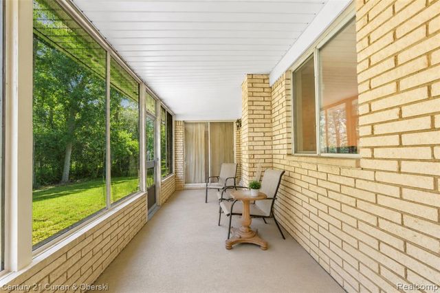 4652 Patrick Road, West Bloomfield, MI 48322