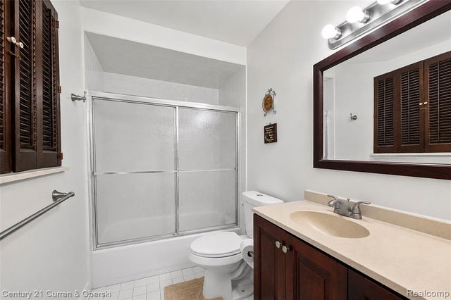 4652 Patrick Road, West Bloomfield, MI 48322