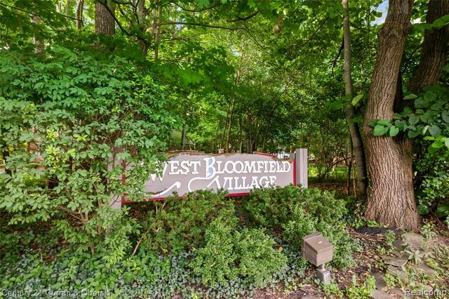 4652 Patrick Road, West Bloomfield, MI 48322