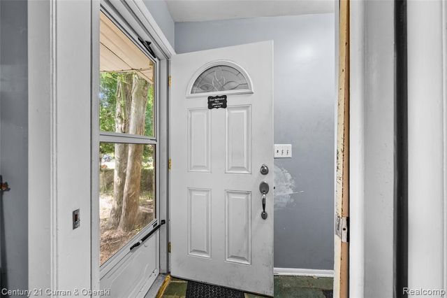 4652 Patrick Road, West Bloomfield, MI 48322