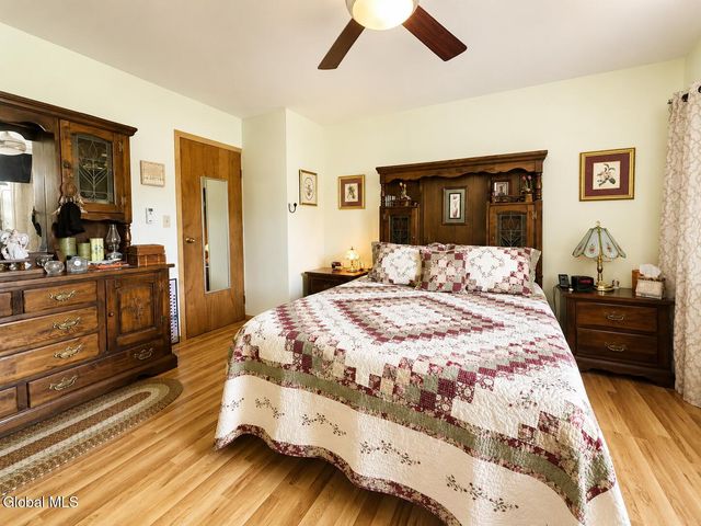 352 Hansen Road, Schaghticoke, NY 12154