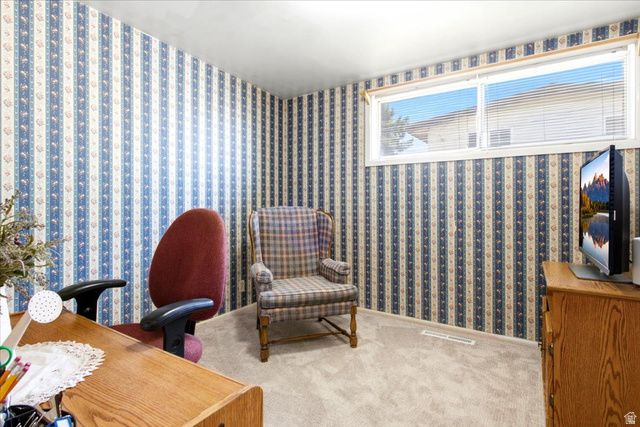 2041 W MANTLE AVE, Taylorsville, UT 84129