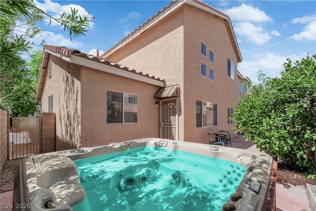 10400 Nutt Creek Avenue, Las Vegas, NV 89129