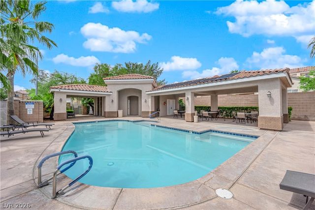 10400 Nutt Creek Avenue, Las Vegas, NV 89129