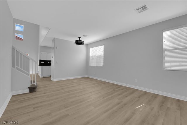 10400 Nutt Creek Avenue, Las Vegas, NV 89129