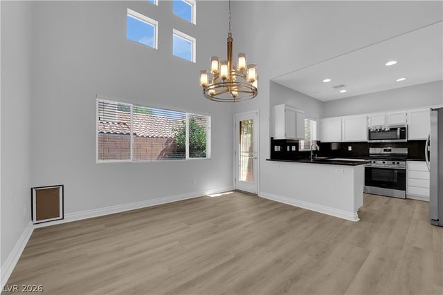 10400 Nutt Creek Avenue, Las Vegas, NV 89129