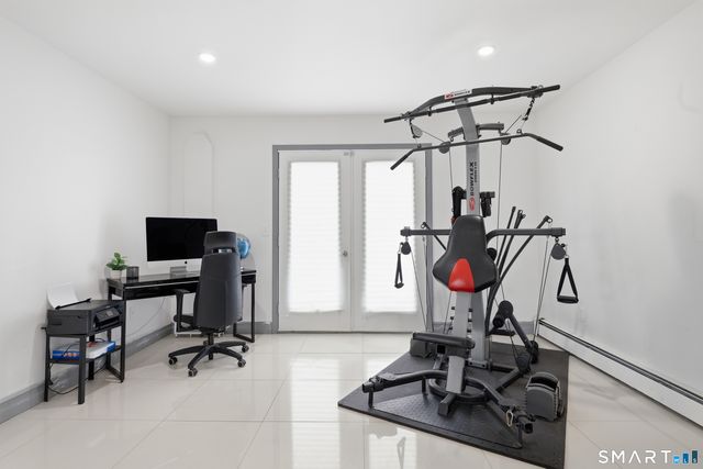 16 Raquel Drive, Danbury, CT 06811