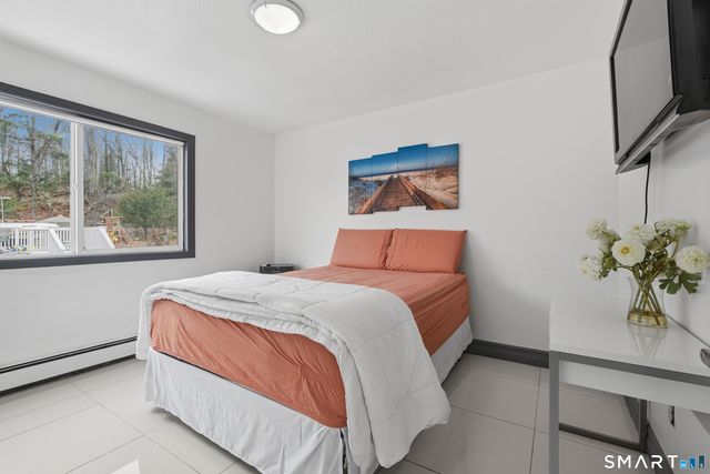 16 Raquel Drive, Danbury, CT 06811