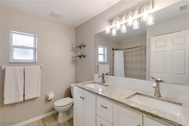 2308 Everest PKWY, Cape Coral, FL 33904