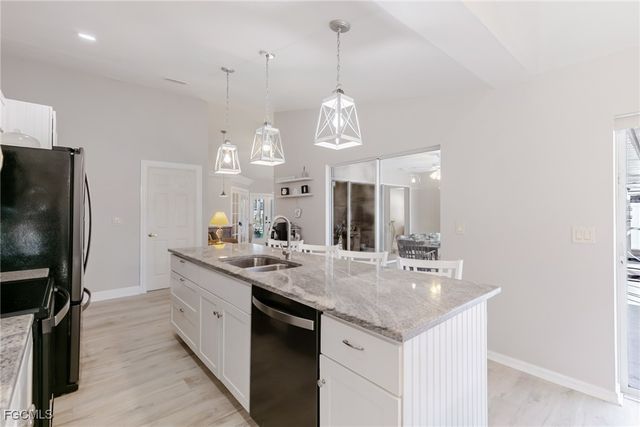 2308 Everest PKWY, Cape Coral, FL 33904